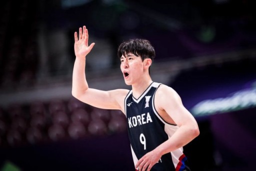 中国男篮1/4决赛潜在对手！韩国队后卫李政玹因膝伤缺席剩余比赛